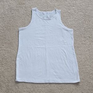 Torrid White Classic Fit Sleeveless Tank Top Size 1X